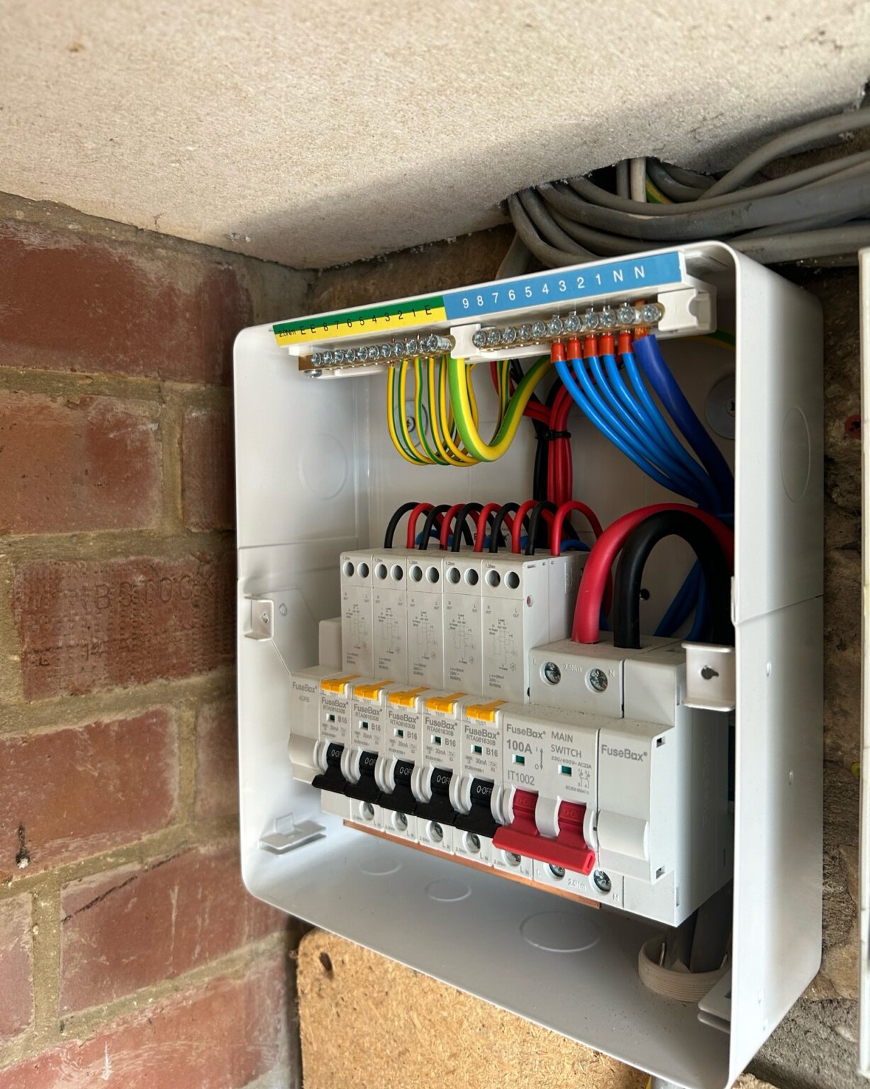 Shallow Consumer Unit Consumer Unit Replacement in Oxford - Utility Pros